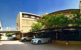 Hotel Orange Inn