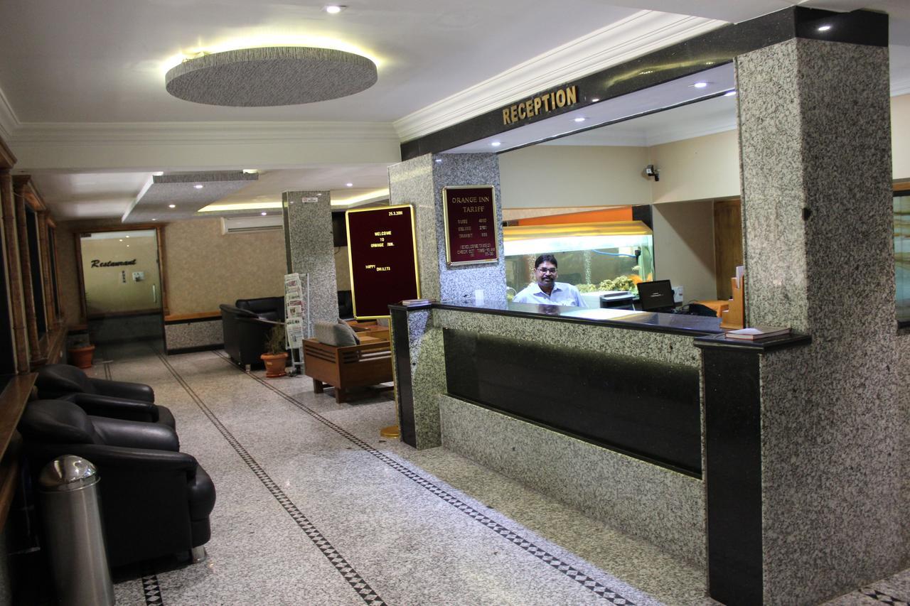 Hotel Orange Inn Sarkhej Exterior photo